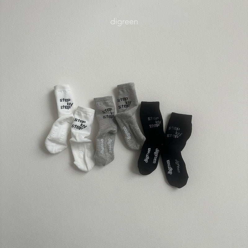 digreen / step socks【for kids】