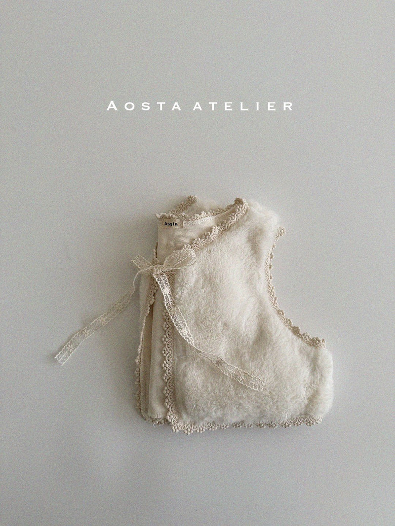 aosta / lace open vest