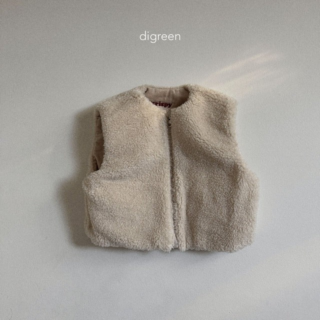 digreen / crispy vest