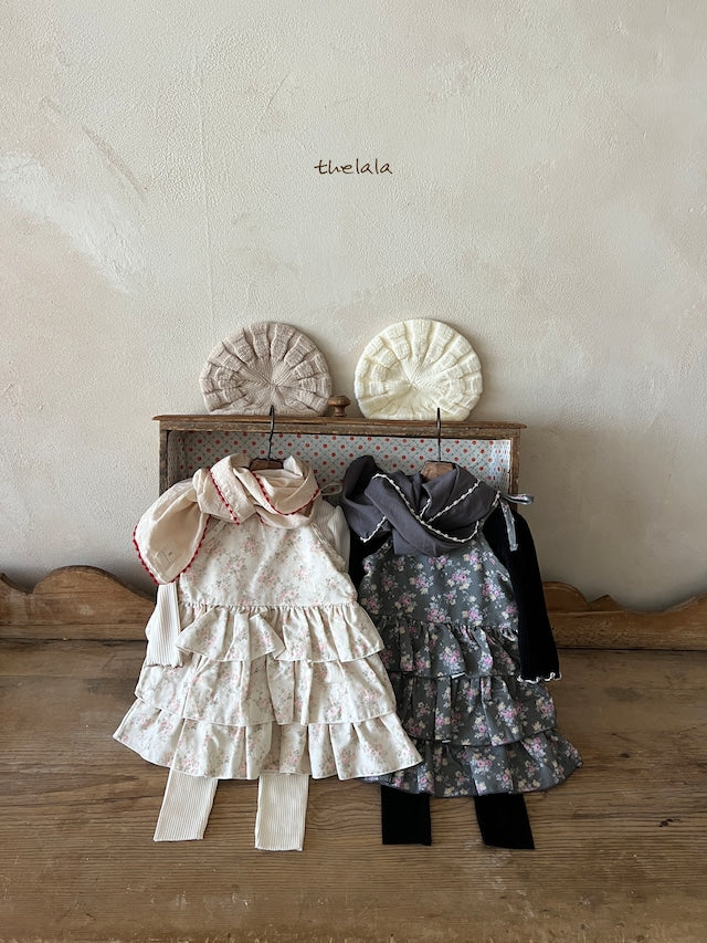 thelala / holy tee