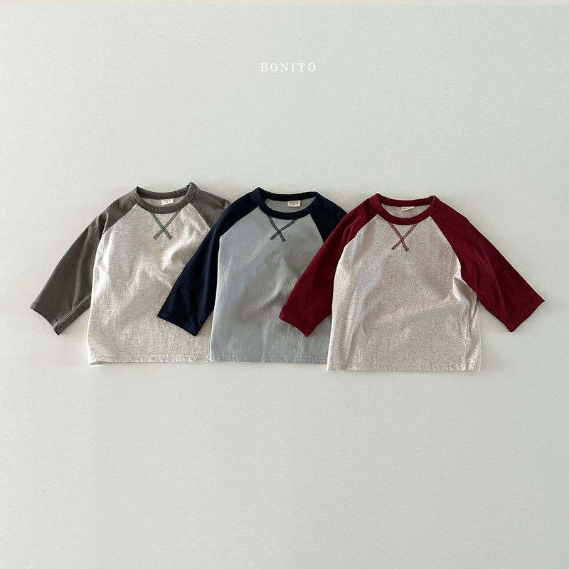 bonito / Guy raglan tee