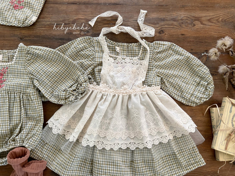hi byebebe / bebe bell check  one-piece