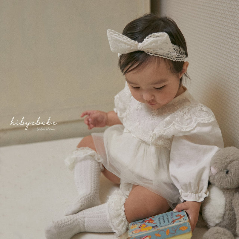 hi byebebe / beberibbon hairbunt