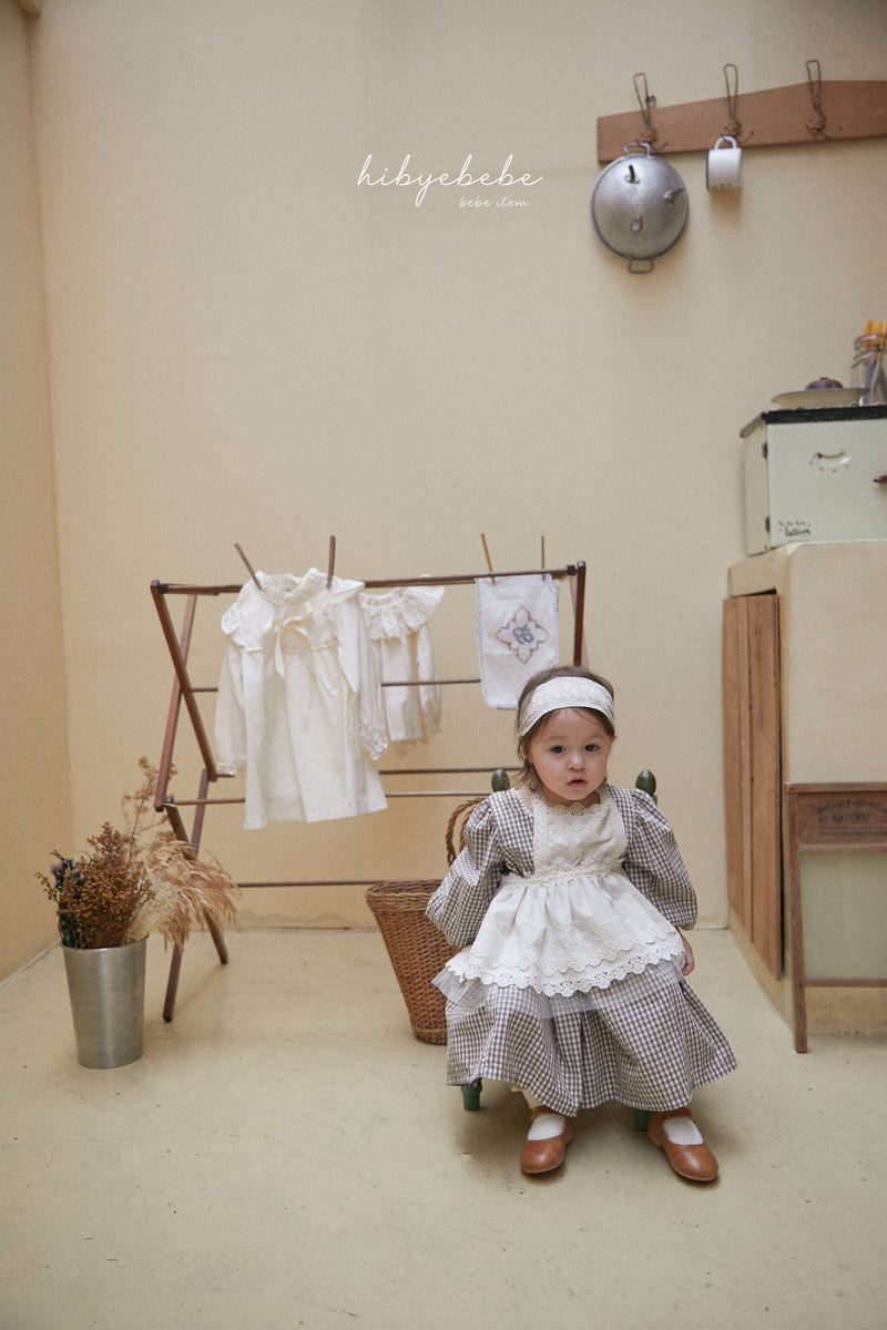 hi byebebe / bebe bell check  one-piece