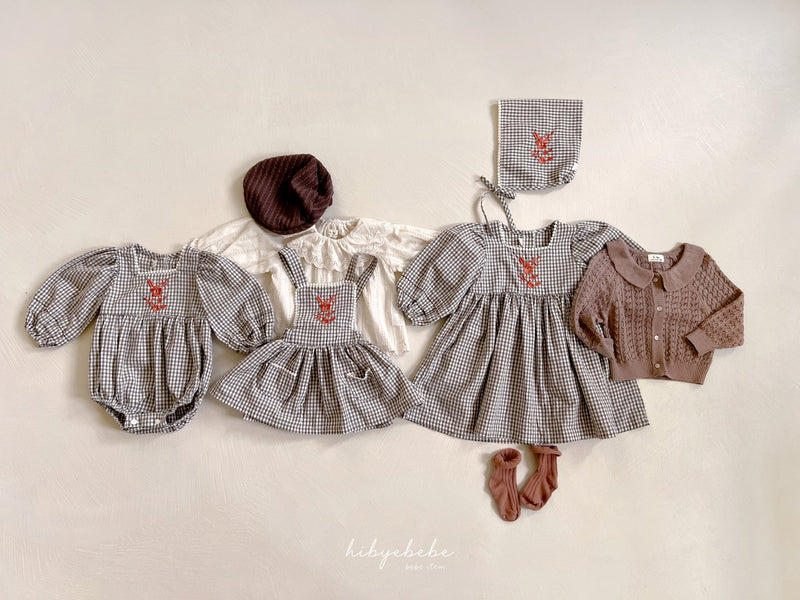 hi byebebe / bebe bell check suit