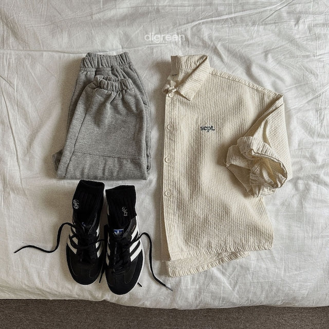 digreen / september shirt