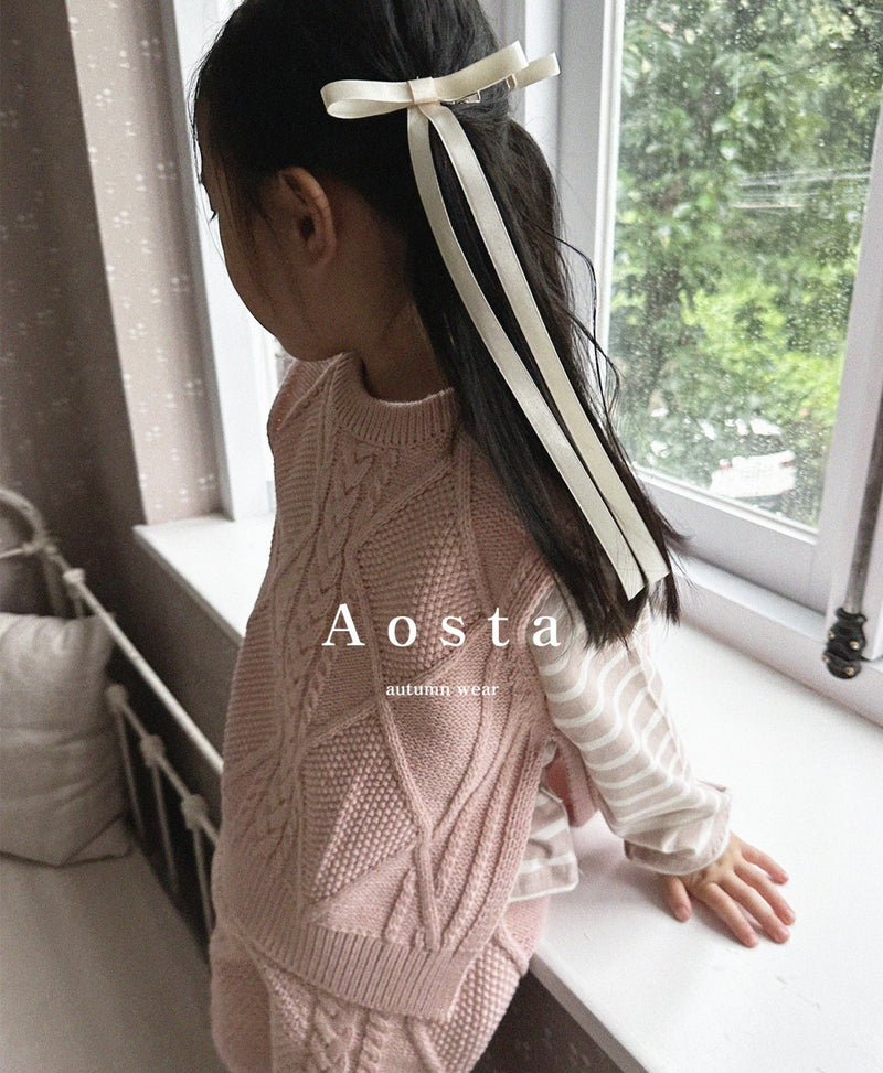 aosta / knit vest