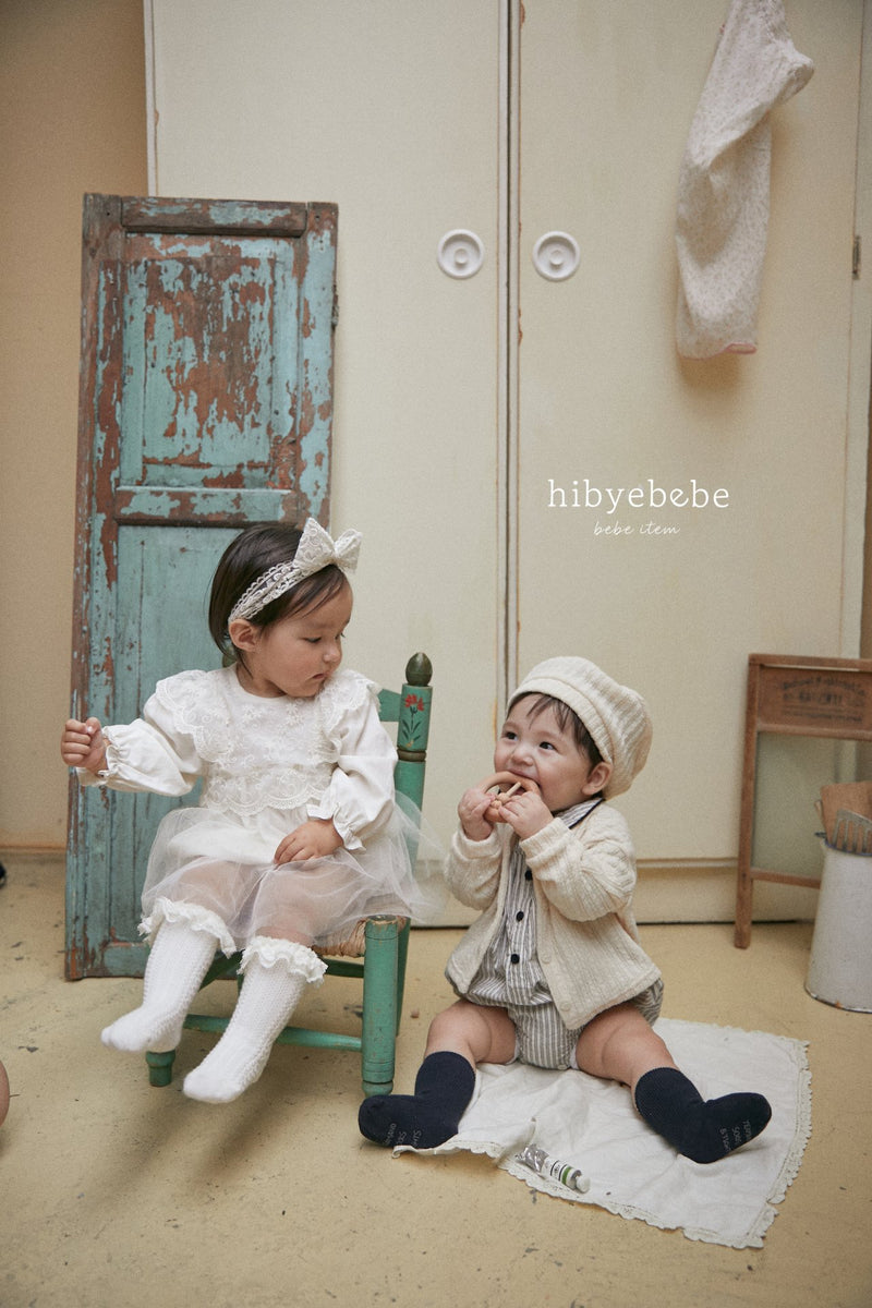 hi byebebe / bebe knit cardigan