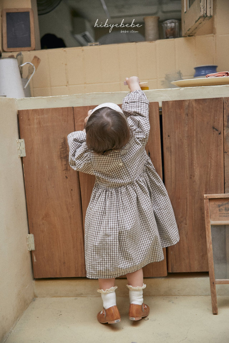 hi byebebe / bebe bell check  one-piece