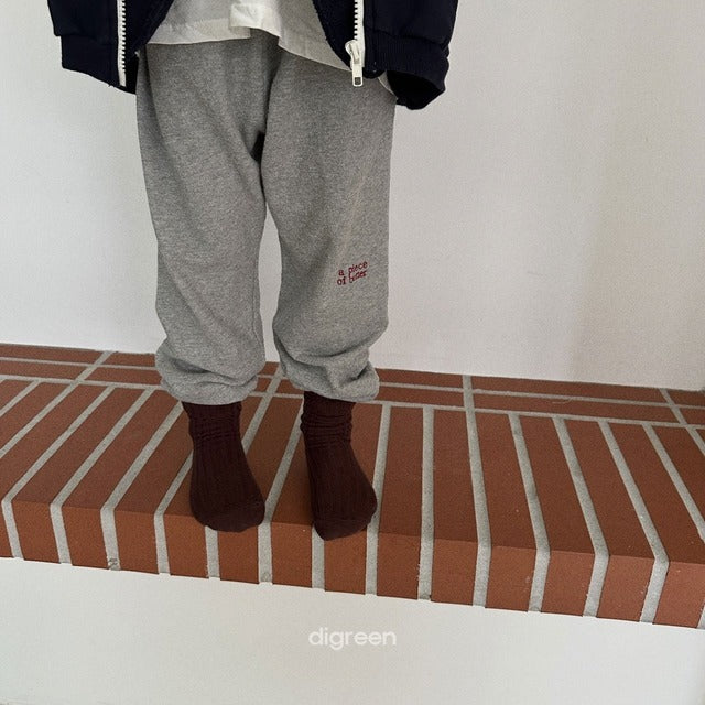 digreen / butter pants