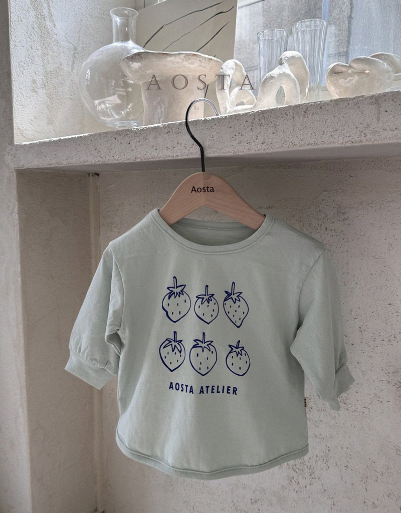 aosta / strawberry tee