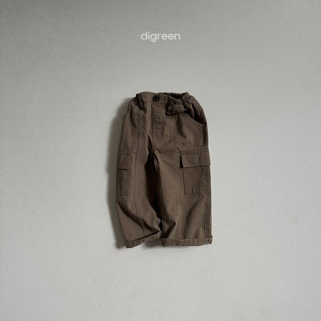digreen / cargo pants