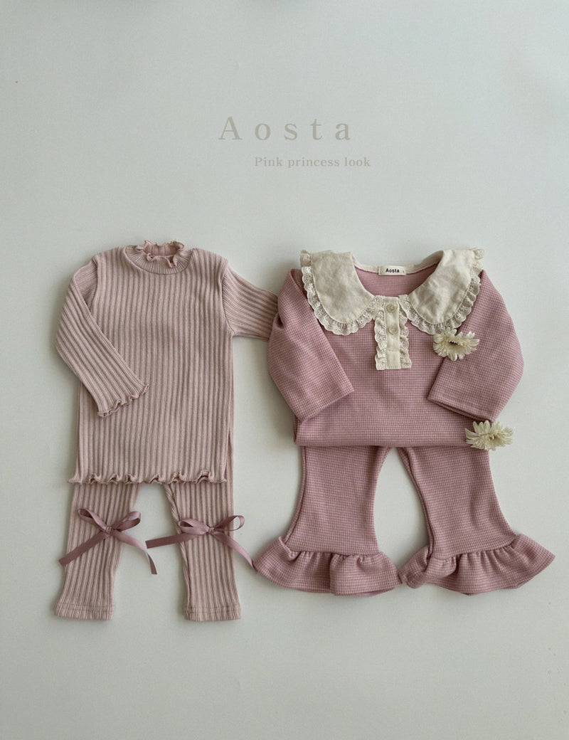 aosta / camellia tee