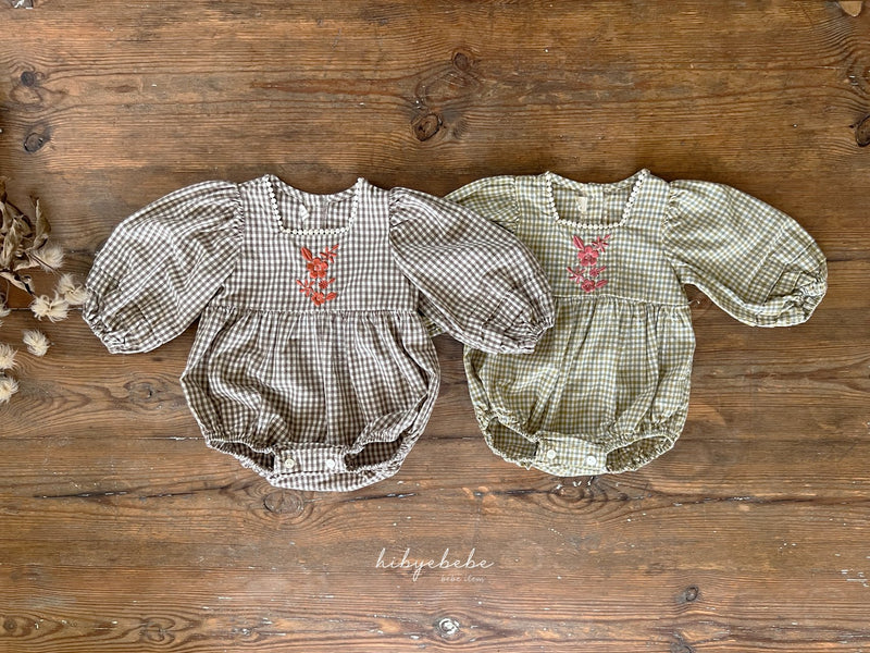 hi byebebe / bebe bell check suit