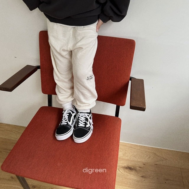 digreen / butter pants