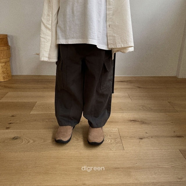 digreen / cargo pants
