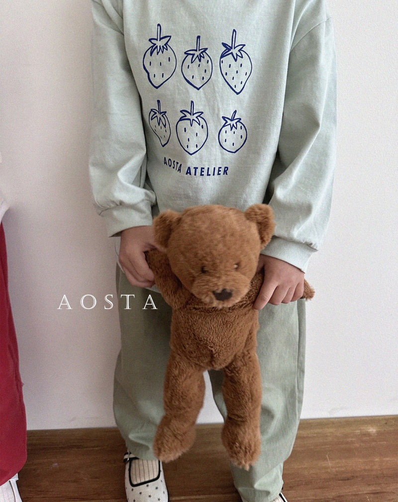 aosta / strawberry tee