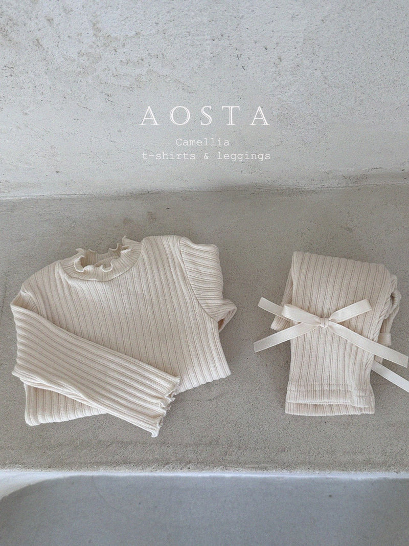 aosta / camellia tee