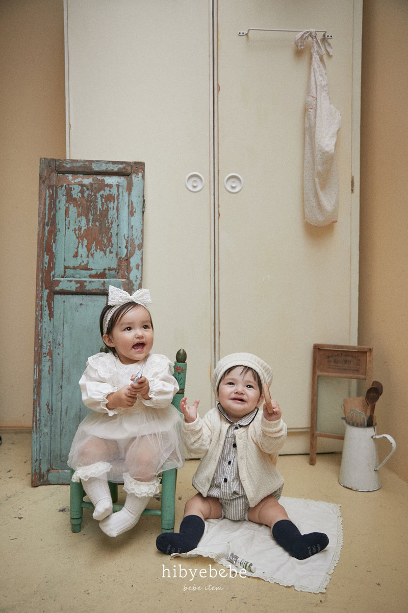 hi byebebe / bebe phillips color suit