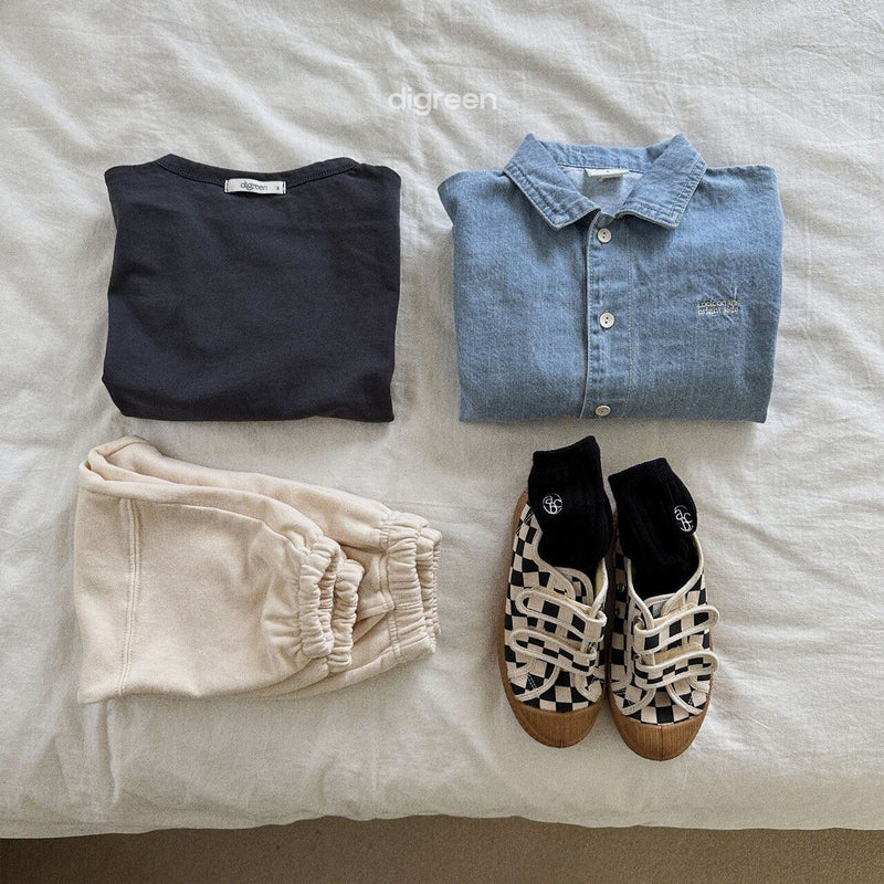 digreen / denim shirt