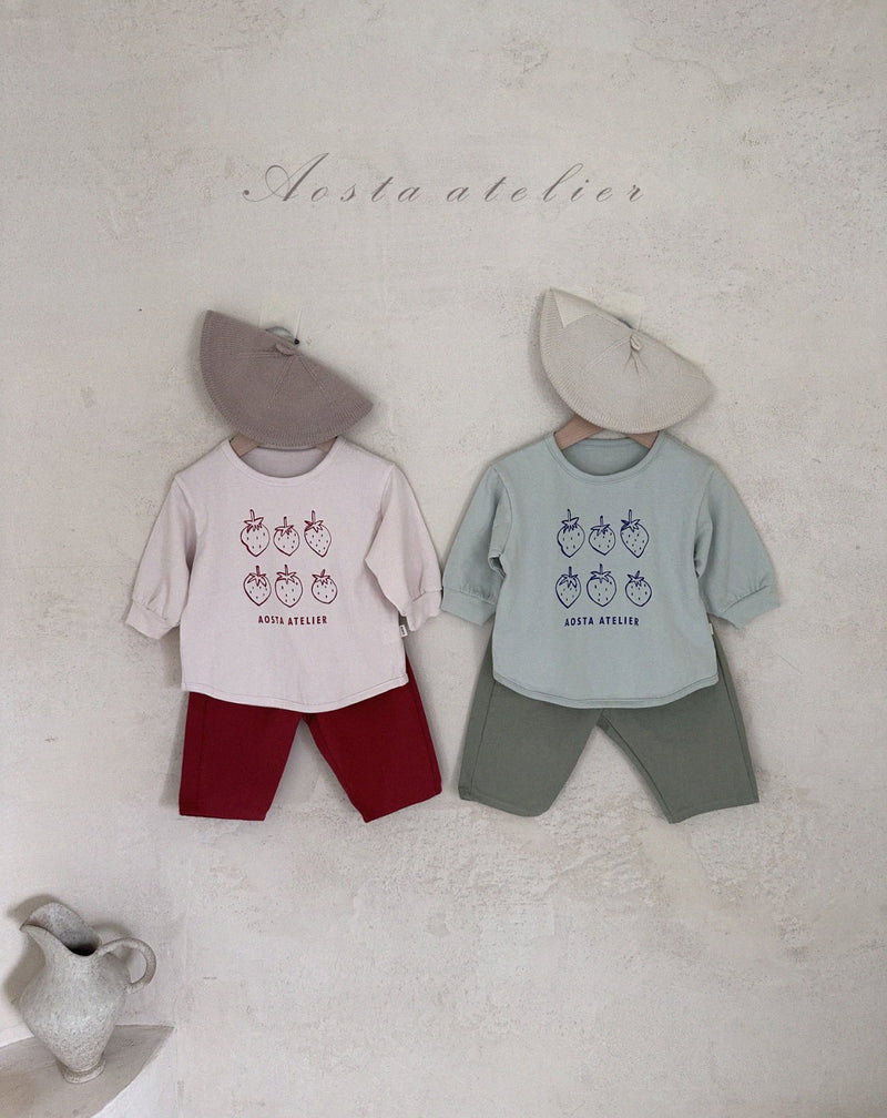aosta / strawberry tee