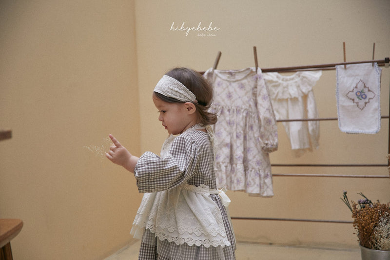hi byebebe / bebe cotton lace bustier