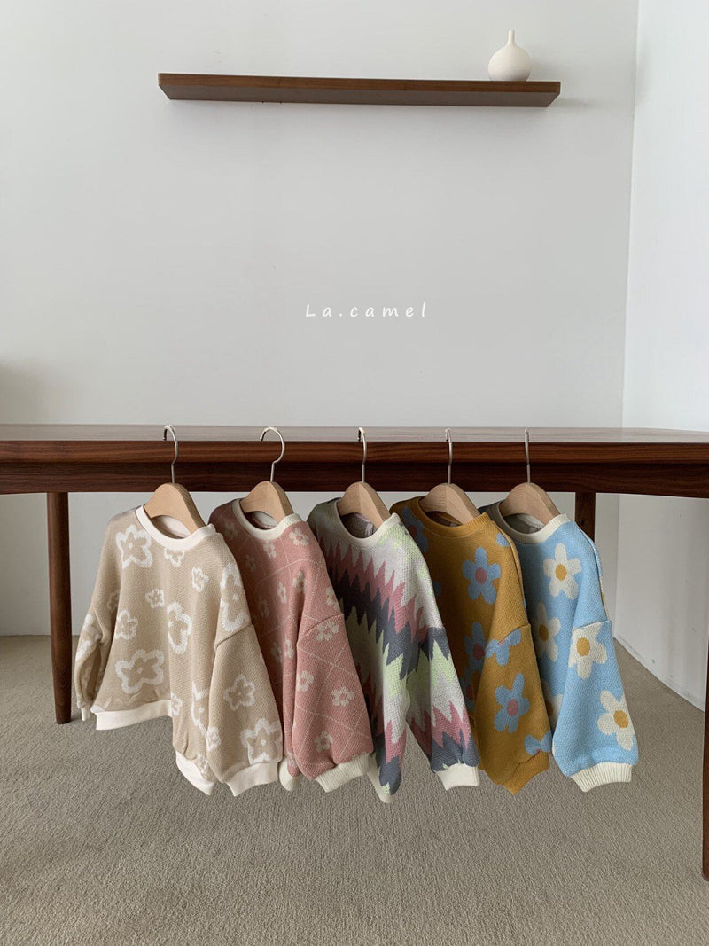 la camel / daisy knit tee
