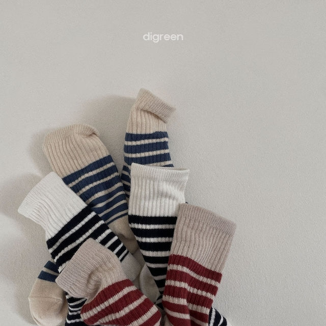 digeen / wally socks