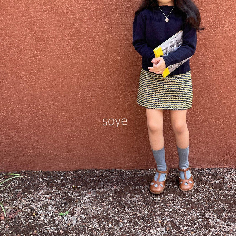即納 soye kids /  tweed skirt
