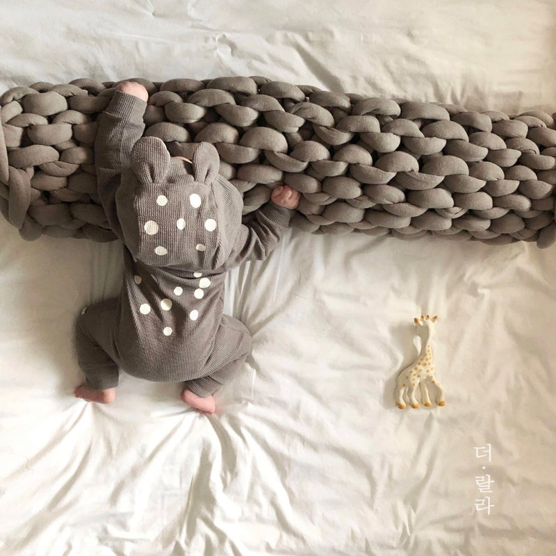 thelala / Bambi suit