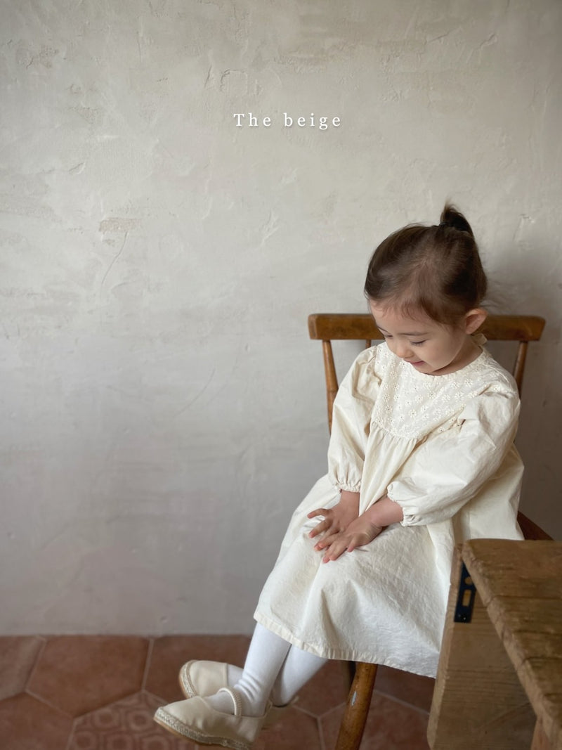 即納 the beige / flower lace one-piece