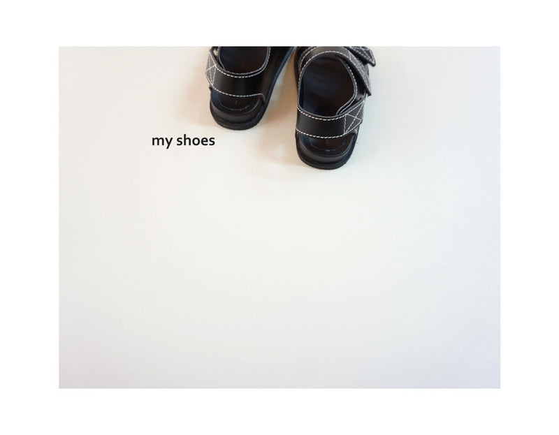 my shoes / kohlrabi sandal