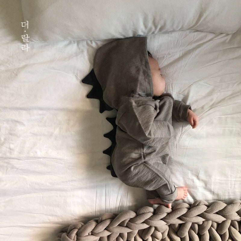 thelala / dinosaur suit